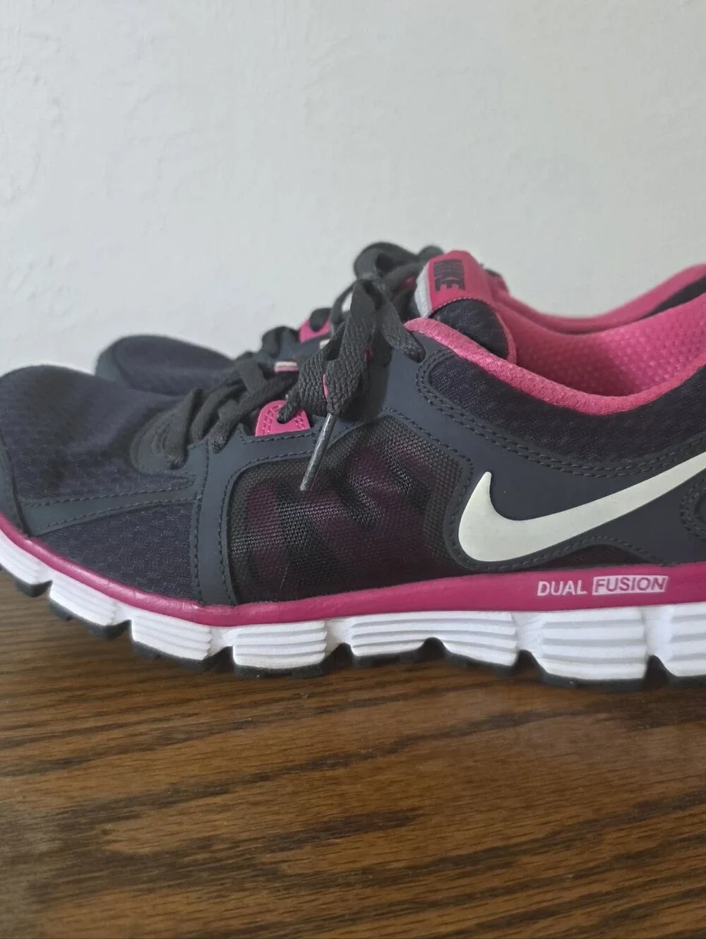 Nike Dual Fusion Run 2 GS 456970-004 Black Pink Shoes Size 6.5Y Fits Women 8